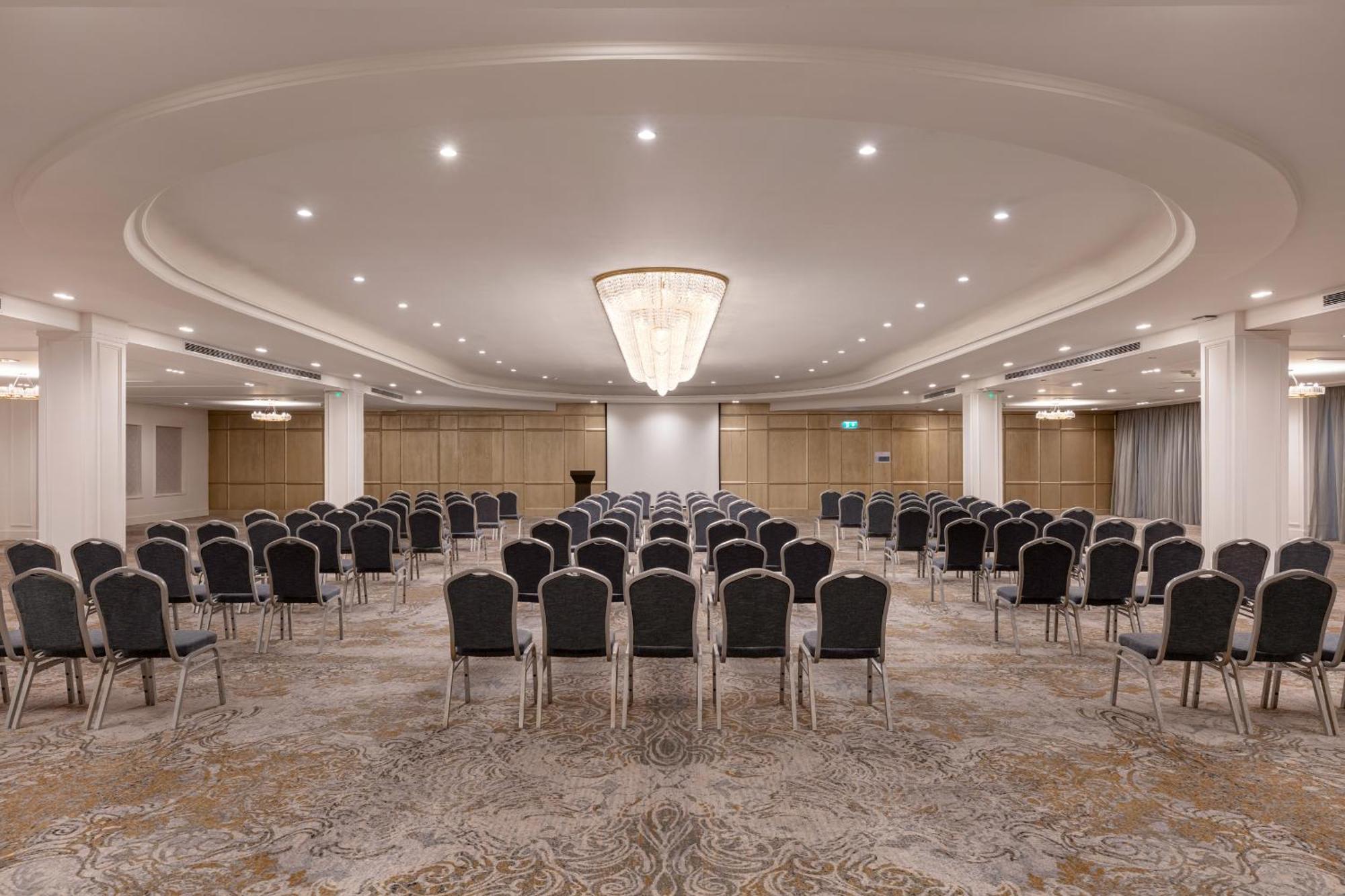 Holiday Inn Cairo Maadi By Ihg Buitenkant foto